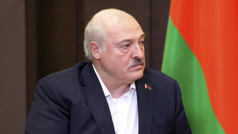Лукашенко: Белоруссия поставила перед Россией вопрос о компенсации по БелАЭС