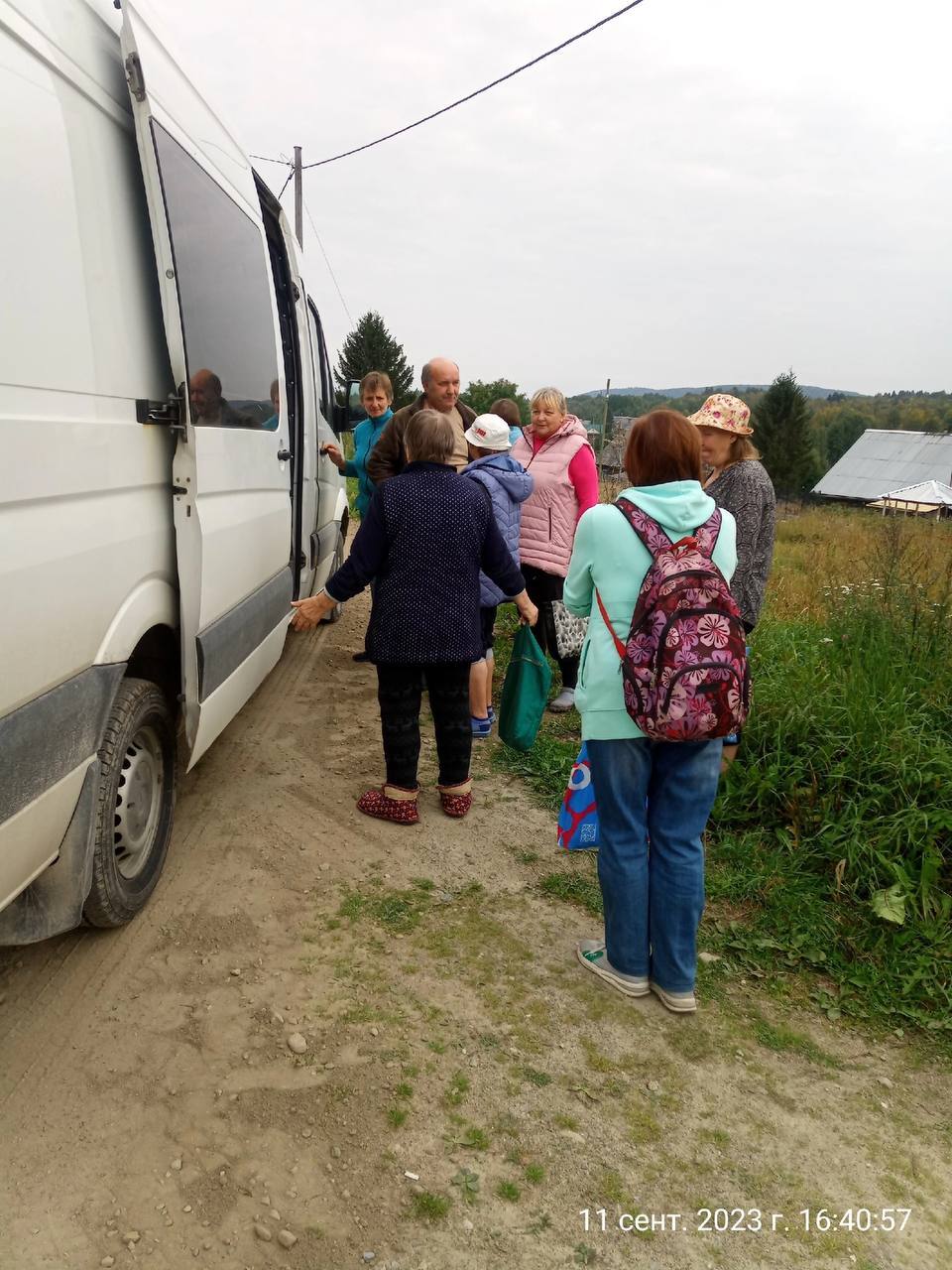 Живём изолированно»: пенсионеры из карельской деревни жалуются на  отсутствие транспортного сообщения - RT на русском