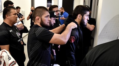 Бойцы UFC Хабиб Нурмагомедов и Ислам Махачев