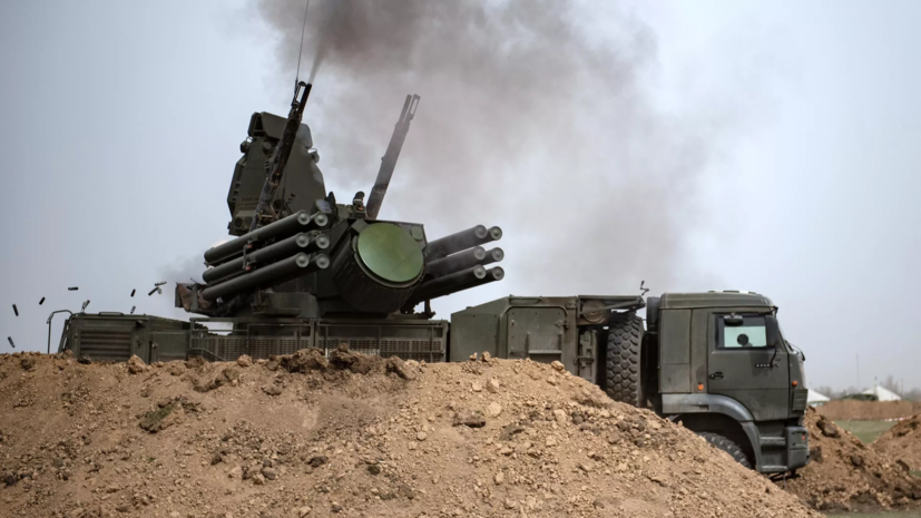Развожаев: военные уничтожают воздушные цели в разных районах Крыма