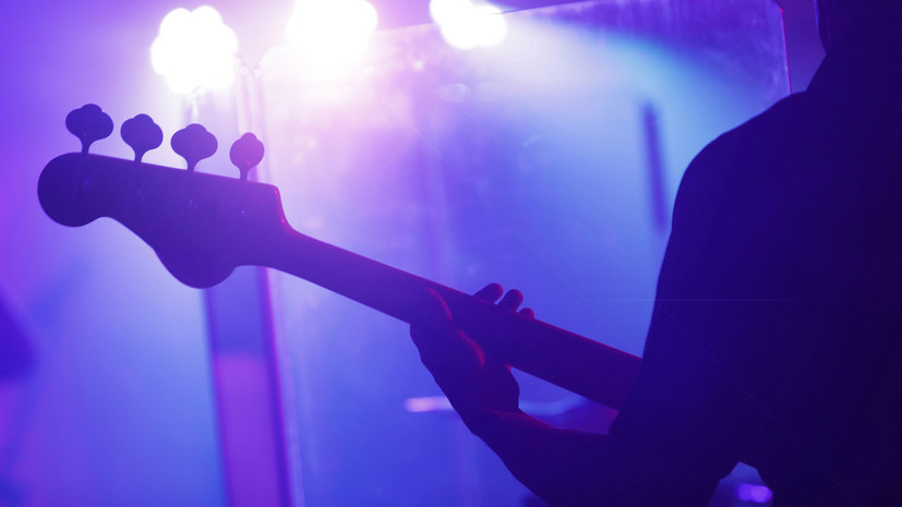 Директор группы «Браво» выразил соболезнования в связи со смертью бас-гитариста Лапина