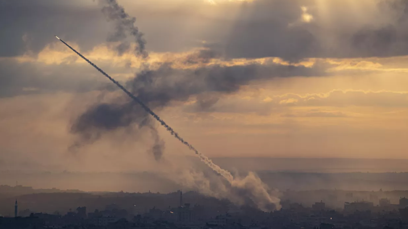 ЦАХАЛ: ВС Израиля параллельно с наземной операцией наносят удары с воздуха и моря