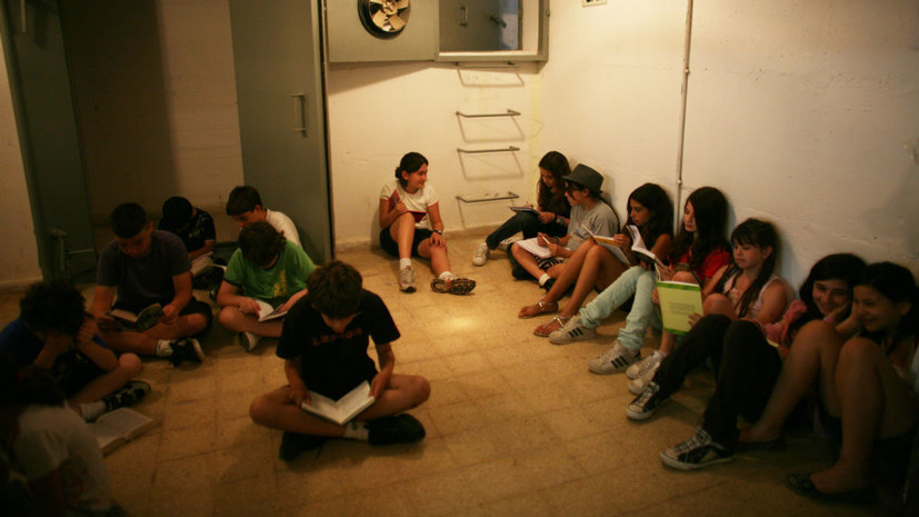 Сирены воздушной тревоги сработали в Тель-Авиве и центре Израиля