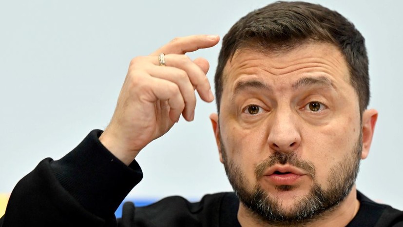 Washington Post: разногласия Зеленского и Залужного «выплеснулись наружу»