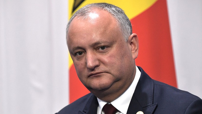 Додон заявил о политическом и экономическом дефолте Молдавии