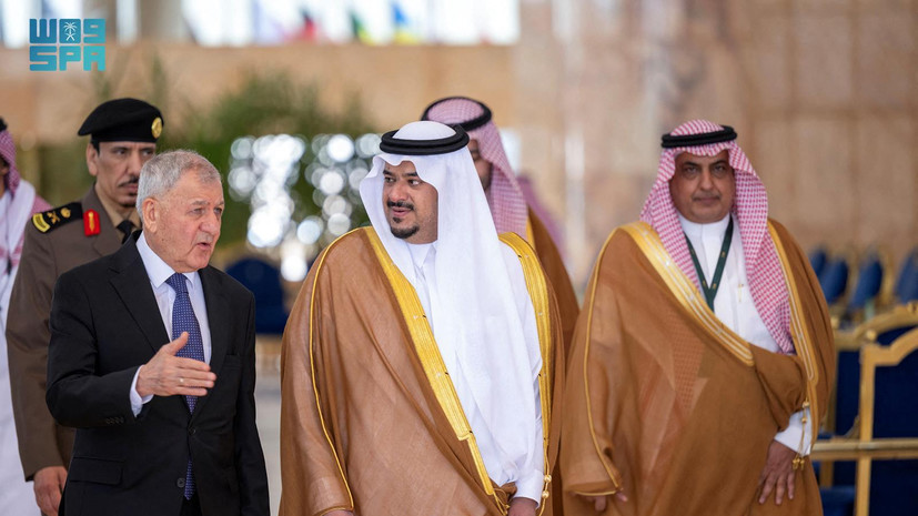 В Эр-Рияде началось два экстренных саммита с лидерами арабских и исламских стран