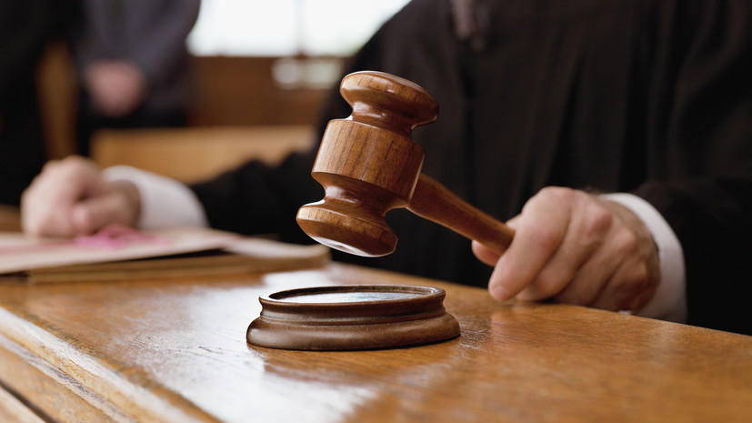 Жителя Петербурга приговорили к 16 годам колонии за совращение двух девочек