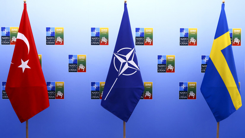 Турецкая комиссия по международным вопросам обсудит вступление Швеции в НАТО