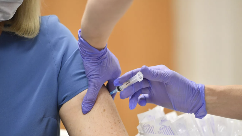 Гинцбург: клинические испытания обновлённой вакцины от коронавируса завершены