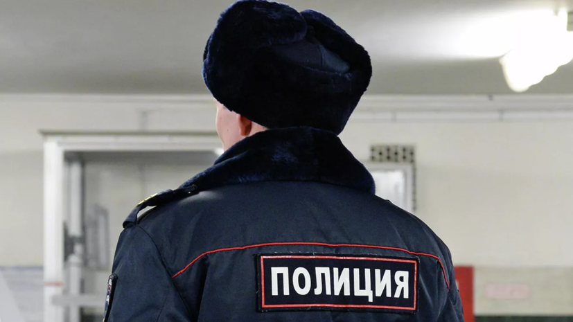 Полиция задержала прикуривших сигареты от Вечного огня в Волгограде студенток