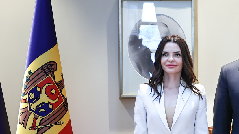 Представитель ЕС в Кишинëве отметил невозможность работы с главой Гагаузии Гуцул