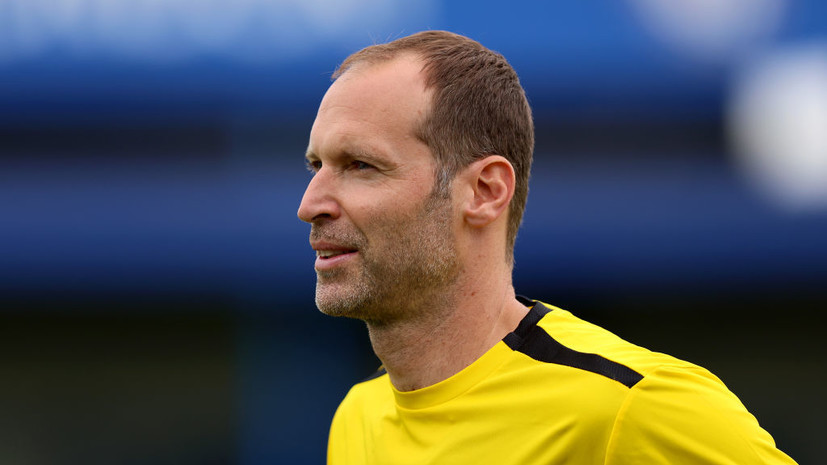 Экс‑вратарь «Челси» Чех будет выступать за чемпиона Великобритании по хоккею