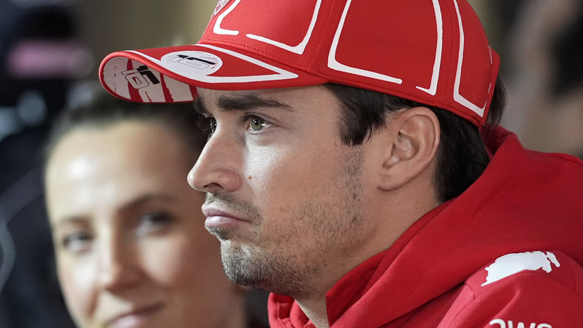 Первую практику на Гран-при Лас-Вегаса завершили досрочно из-за люка канализации