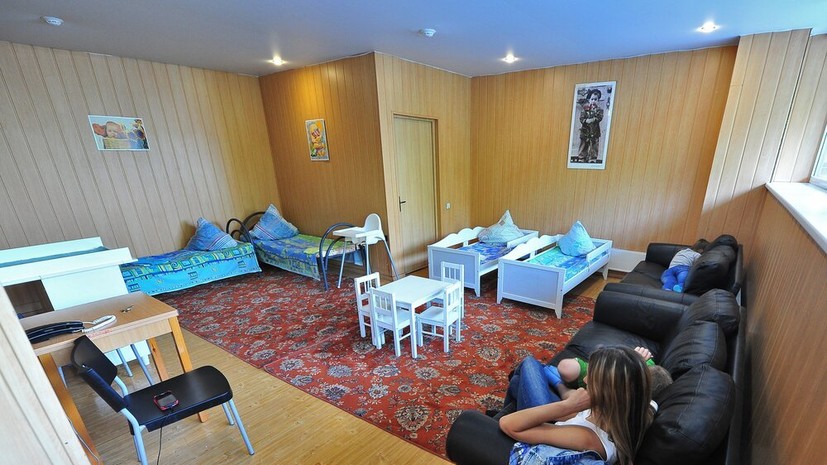 Депутаты Госдумы предложили увеличить число комнат матери и ребёнка в регионах