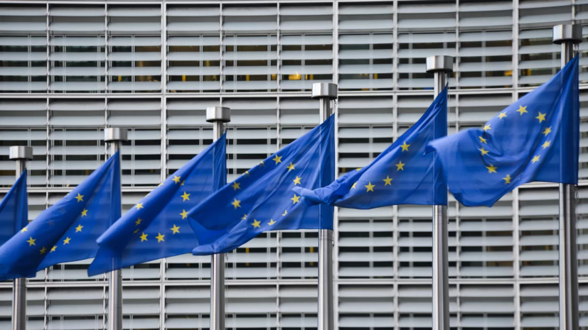 В ЕК заявили, что внимательно следят за ситуацией на границе России и Финляндии