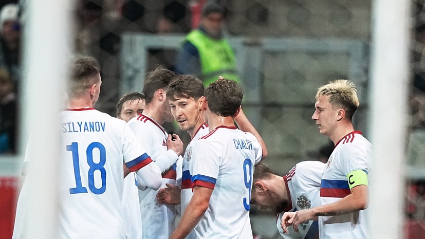 Сборная России обыгрывает Кубу после первого тайма