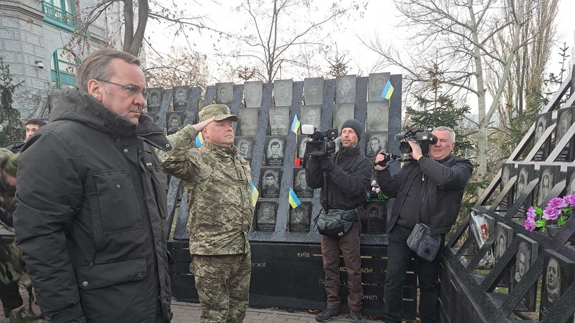 Глава Минобороны Германии Писториус прибыл в Киев с необъявленным визитом