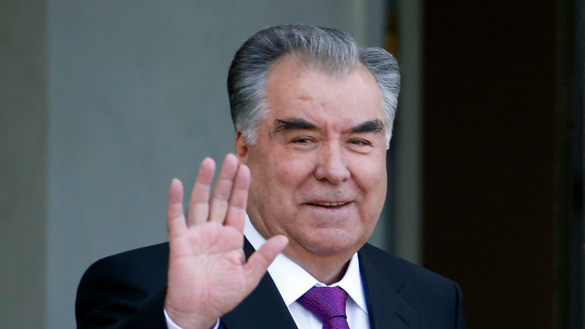 Президент Таджикистана прибыл в Россию для переговоров с Путиным