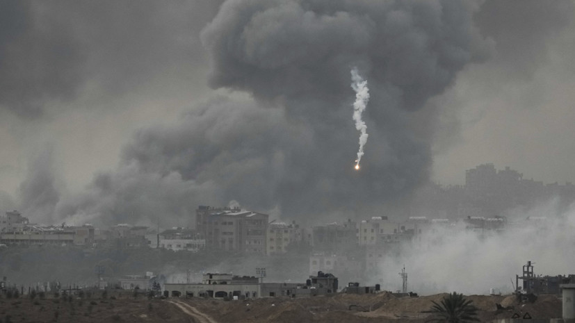 Армия Израиля атаковала с воздуха 300 военных целей боевиков в секторе Газа