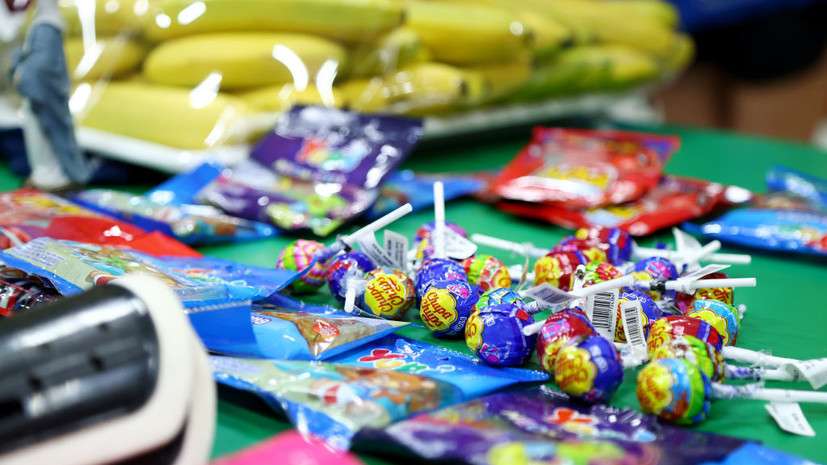 Спасатель Щетинин рассказал, какими конфетами могут подавиться дети во время игры