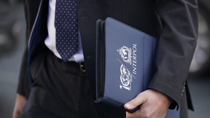 Разыскиваемого Интерполом россиянина задержали на границе Таиланда с Малайзией