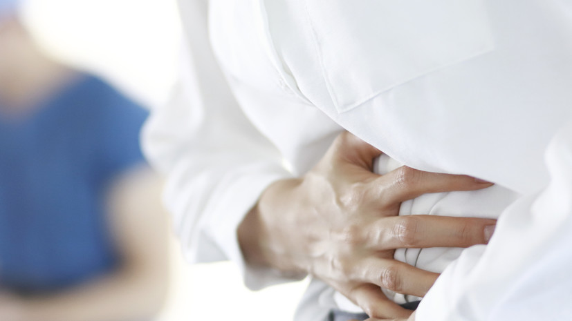 Врач Мавричев: боль в правом боку может возникать из-за желчного пузыря