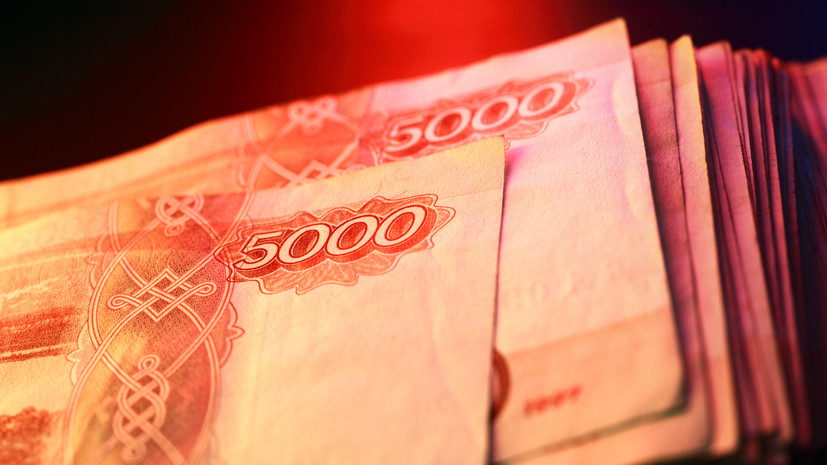 ТАСС: экс-участница «Дома-2» обратилась в полицию из-за потери 5 млн рублей