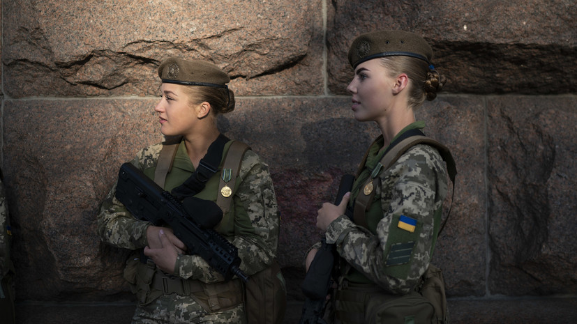 В МО Украины заявили, что больше женщин должны командовать ВСУ на передовой