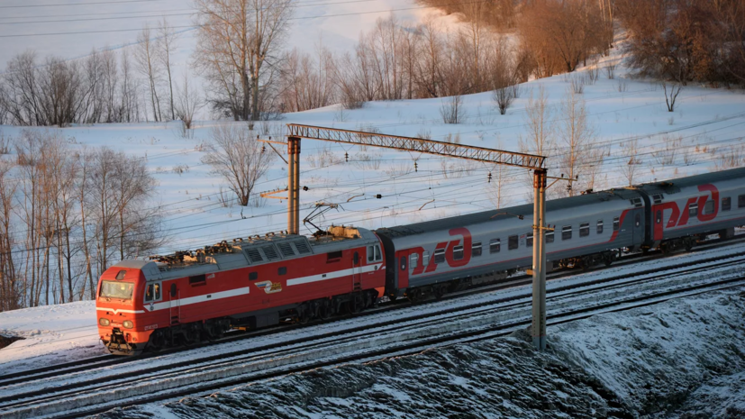 РЖД: 50 пассажирских поездов в Краснодарском крае задерживаются из-за непогоды