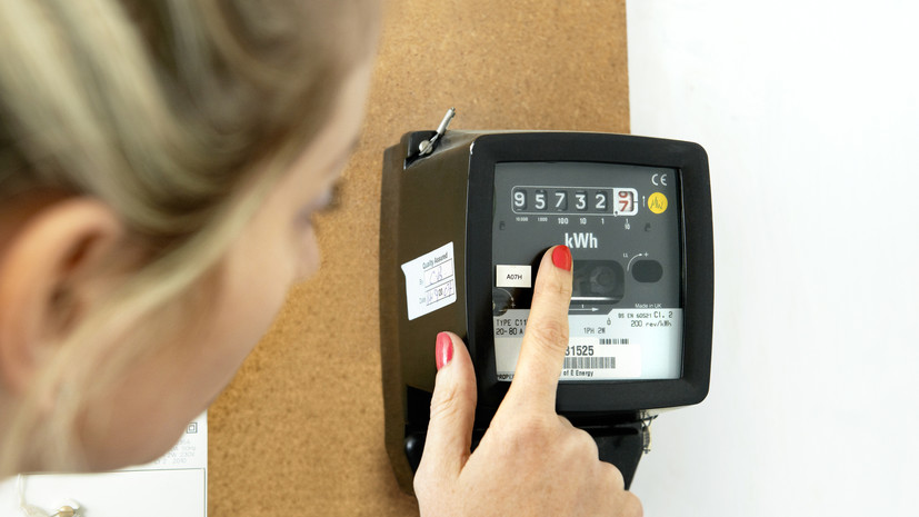 Минэнерго: около 1,2 млн человек остаются без электричества из-за непогоды