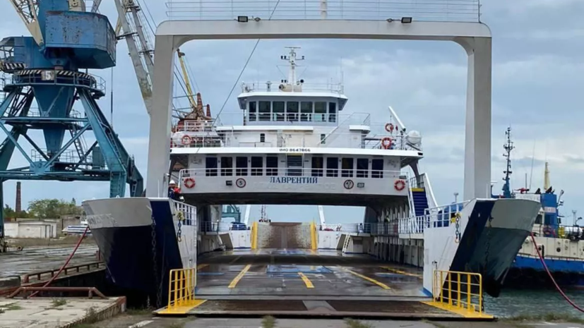 Минтранс: работа Керченской переправы приостановлена из-за непогоды