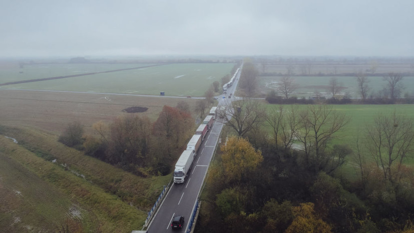 Словацкие перевозчики намерены с 1 декабря заблокировать КПП на границе с Украиной
