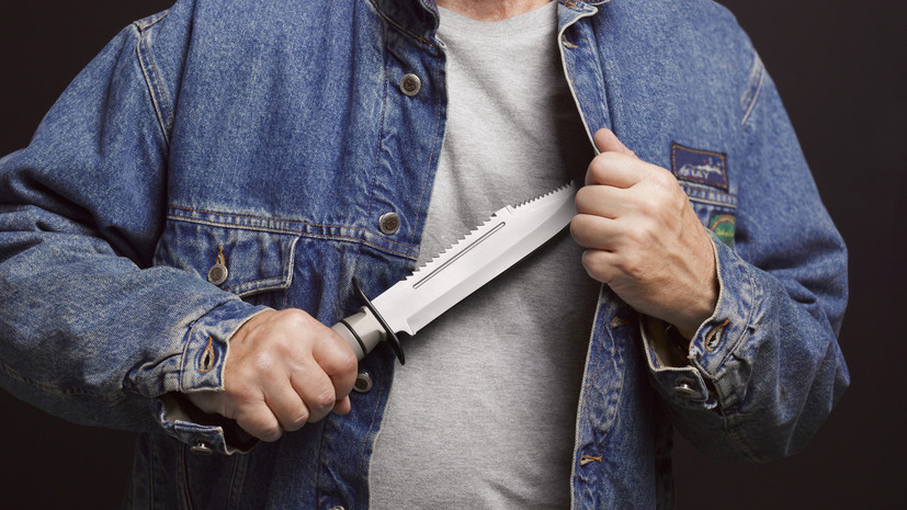 Скончалась женщина, на которую напали с ножом в магазине в Челябинске