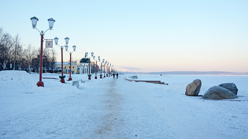 В Карелии проводят проверку после падения ребёнка в открытый люк