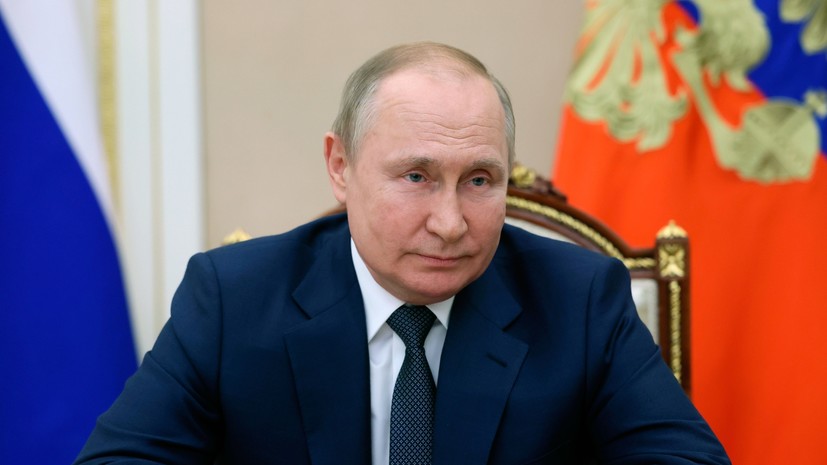 Путин назвал сбережение народов России будущим русского мира