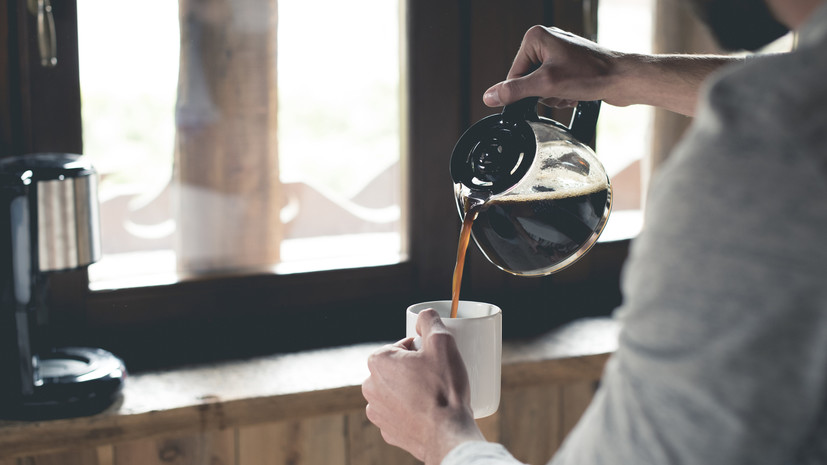 Аналитики заявили о росте спроса на кофе и шоколад в России в осенний период