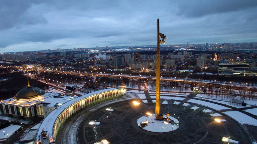 В Музее Победы начала работу выставка «Вечерняя Москва. 100 лет на передовой»