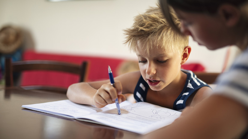 Психолог Гольдштейн посоветовала не игнорировать неудобные вопросы детей