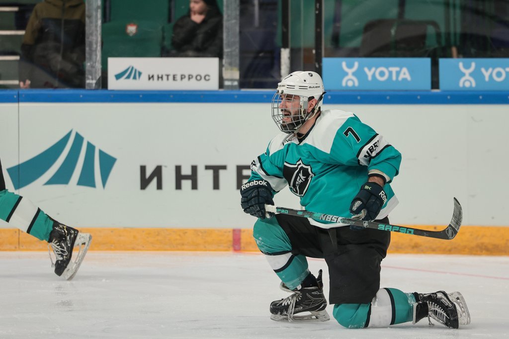 Хоккеист NBSK Григорян: в киберспорте тоже надо много тренироваться