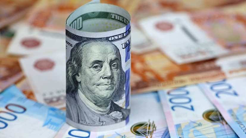 Аналитик спрогнозировал курс доллара в декабре в диапазоне 88—92 рубля