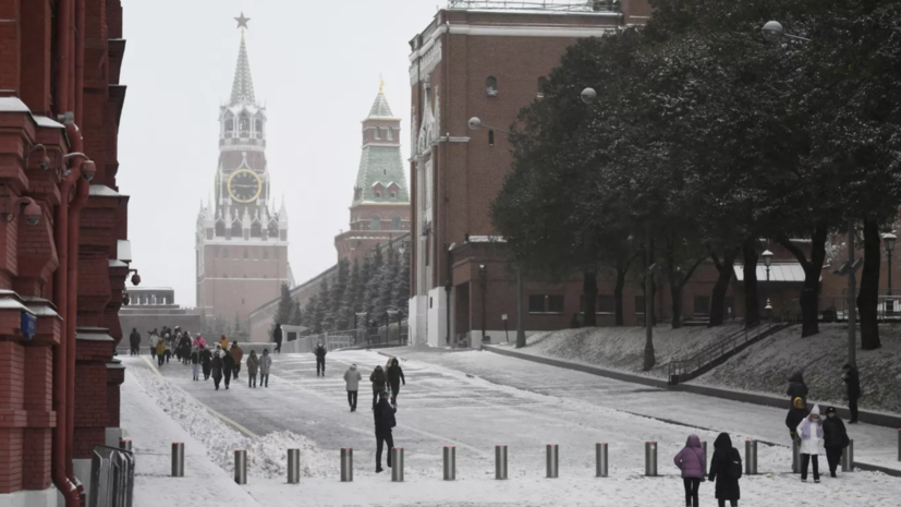 Синоптик Леус рассказал, что в Москве 2 декабря ожидается снег и до -6 °С