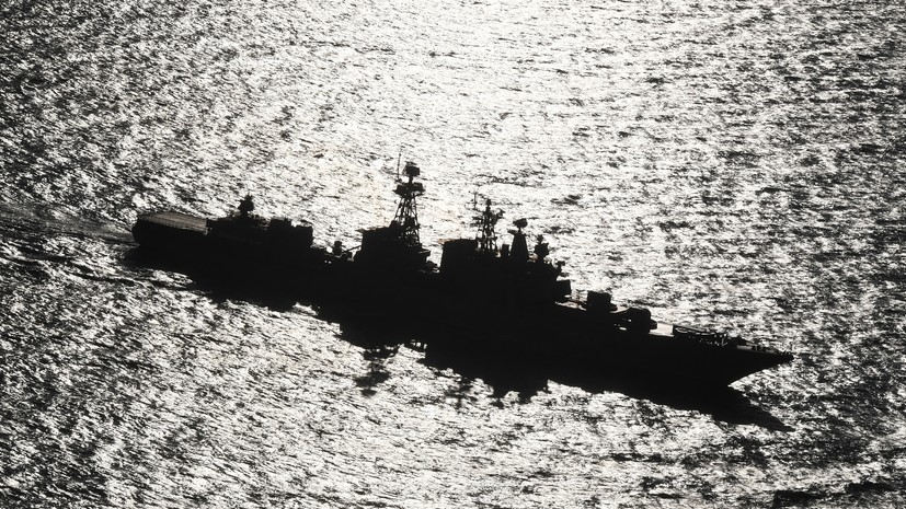 Боевые корабли Тихоокеанского флота России прибыли во вьетнамский порт Камрань