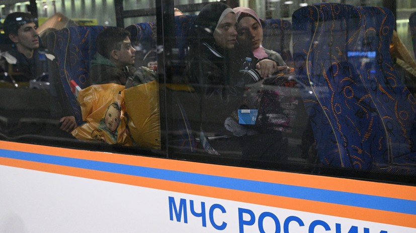 МЧС: ещё 133 гражданина России и члены их семей прошли через «Рафах»