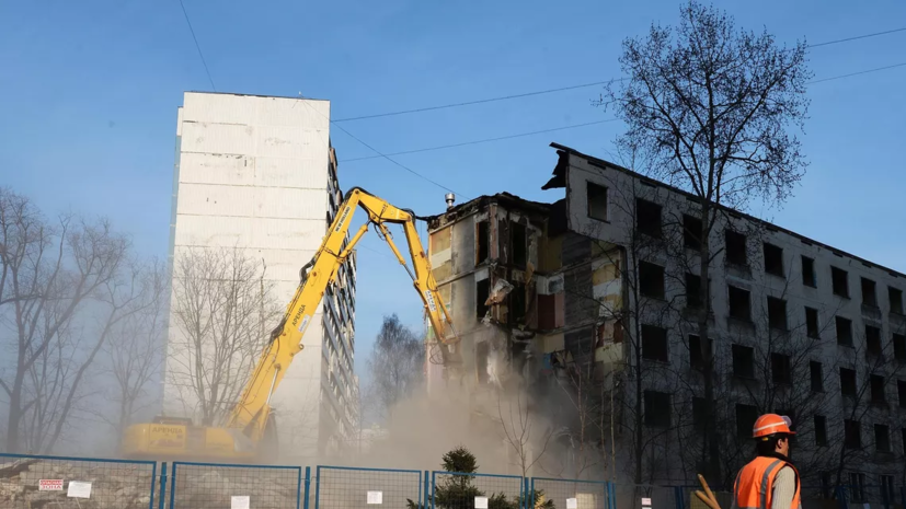 В Москве по программе реновации снесли 325 домов