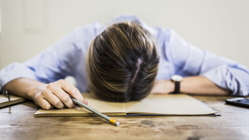 Врач Лаврищев: депрессия и анемия могут быть причинами сонливости