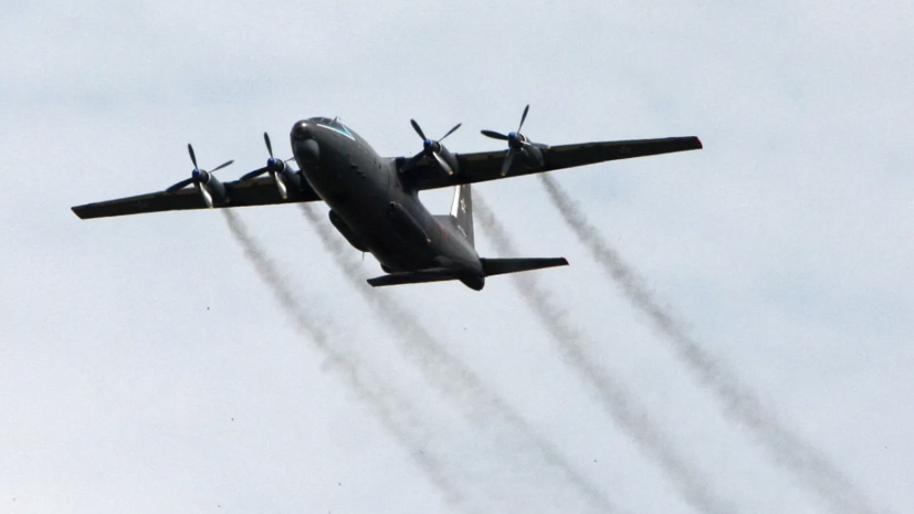 ТАСС: самолёт Ан-12 готовится к аварийной посадке в Комсомольске-на-Амуре