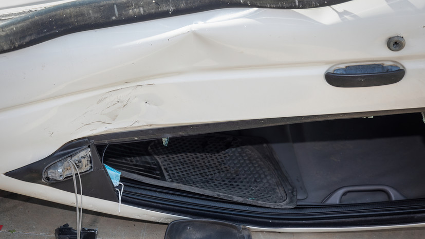 В Москве автомобиль упал с четвёртого уровня парковки