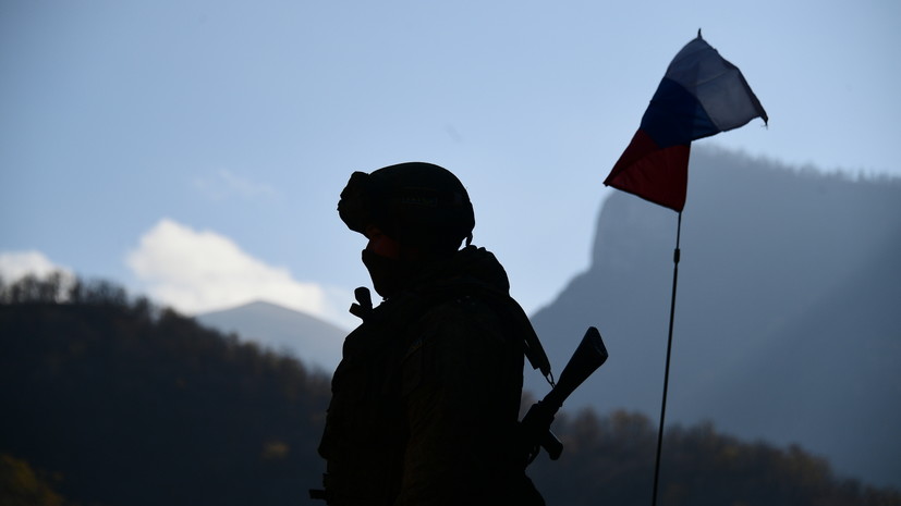 В МО России сообщили о гибели миротворца в Карабахе из-за ЧП с БТР-82