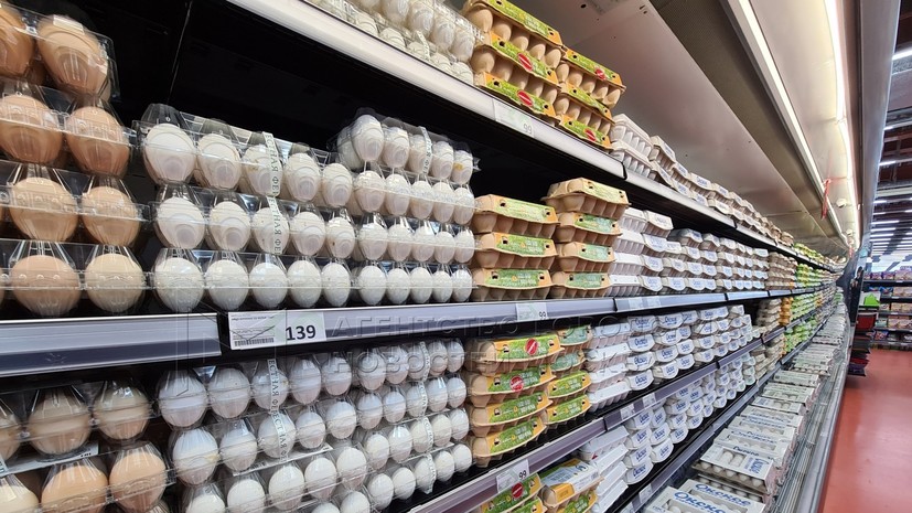 Для сдерживания цен: правительство России решило временно обнулить пошлины на импорт куриных яиц