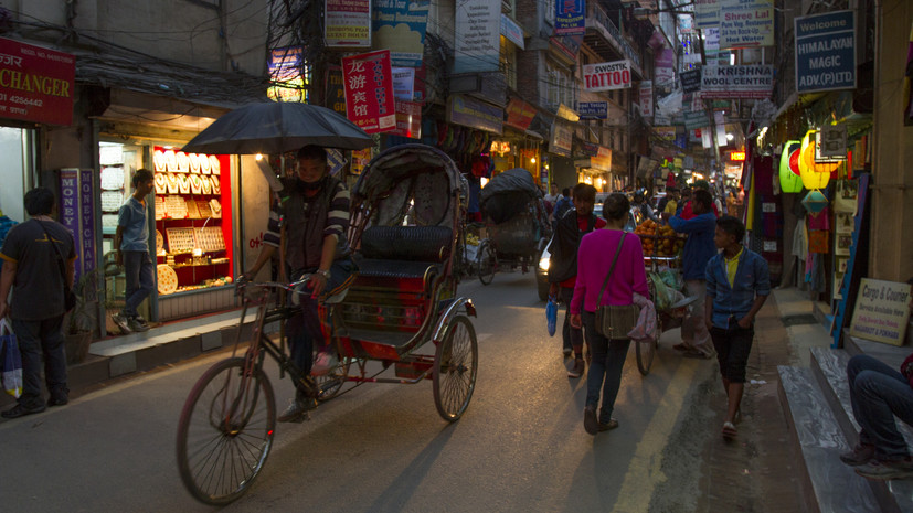 В Катманду запретили курение и продажу табака